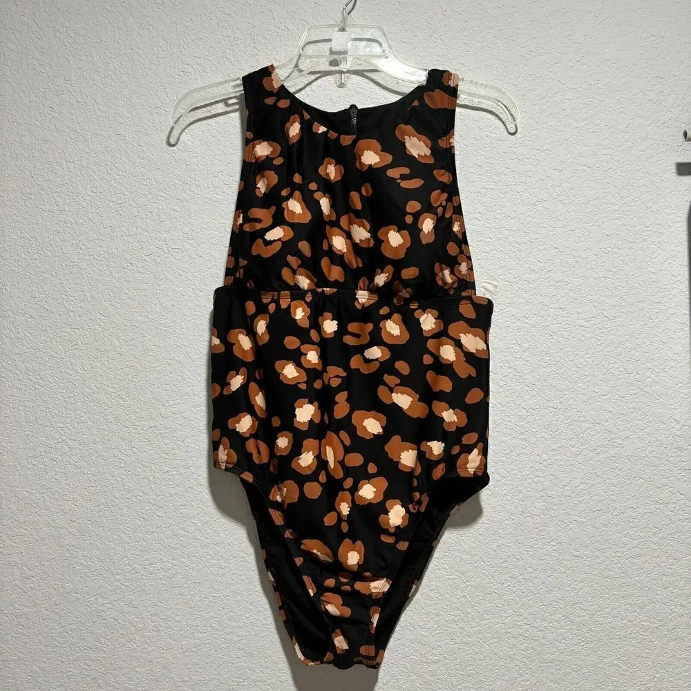 Shade & Shore One Piece Animal Print Built In‎ Bra Lined Cheeky Swimsuit Large
